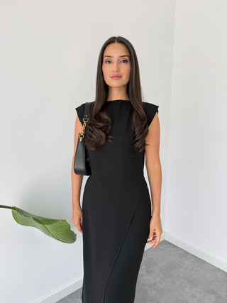 Shadow Charm Lace Dress