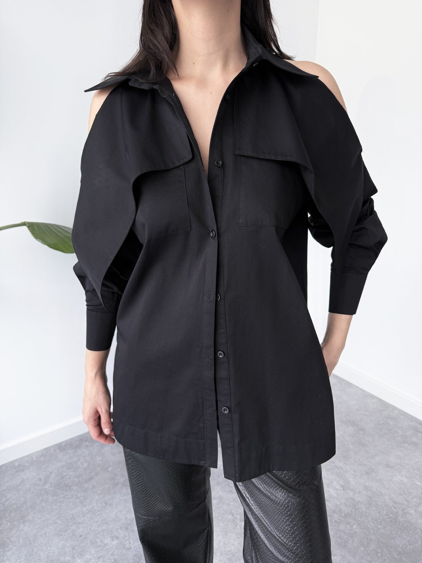 Window Detailed Shoulders Shirt