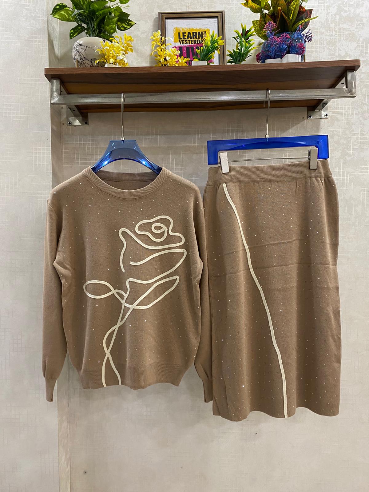 Form Line Two-Piece Set