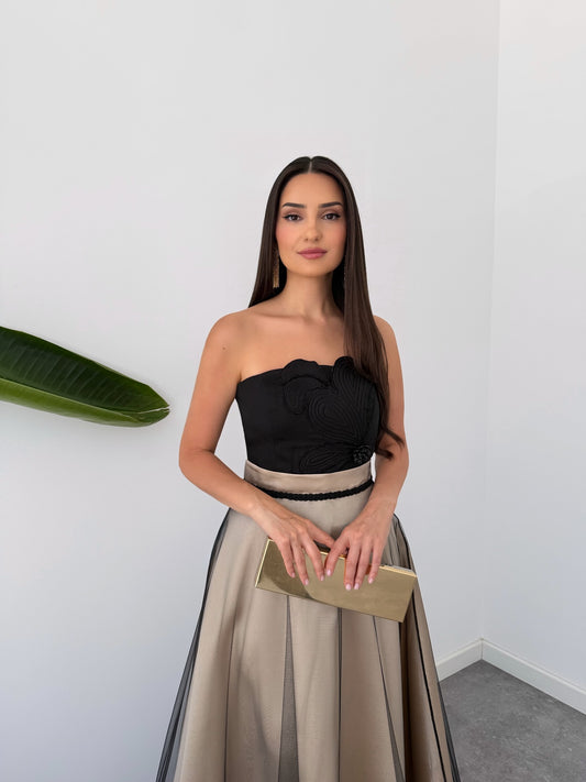 Elara Maxi Skirt