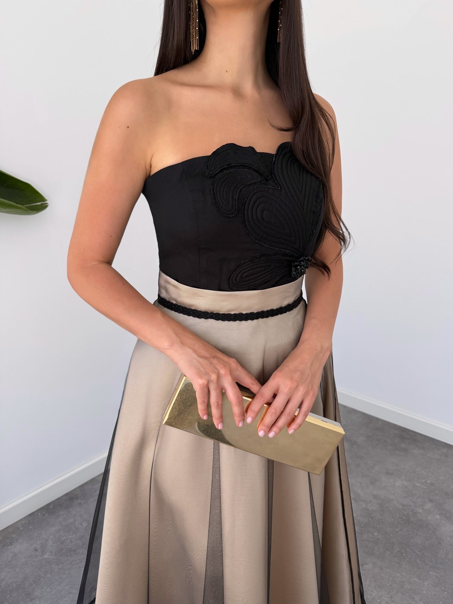 Elara Maxi Skirt